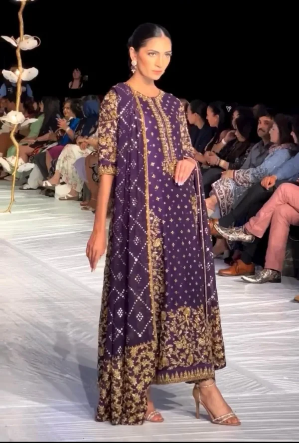 PURPLE BRIDAL DRESS BY HARIS SHAKEEL - Image 3